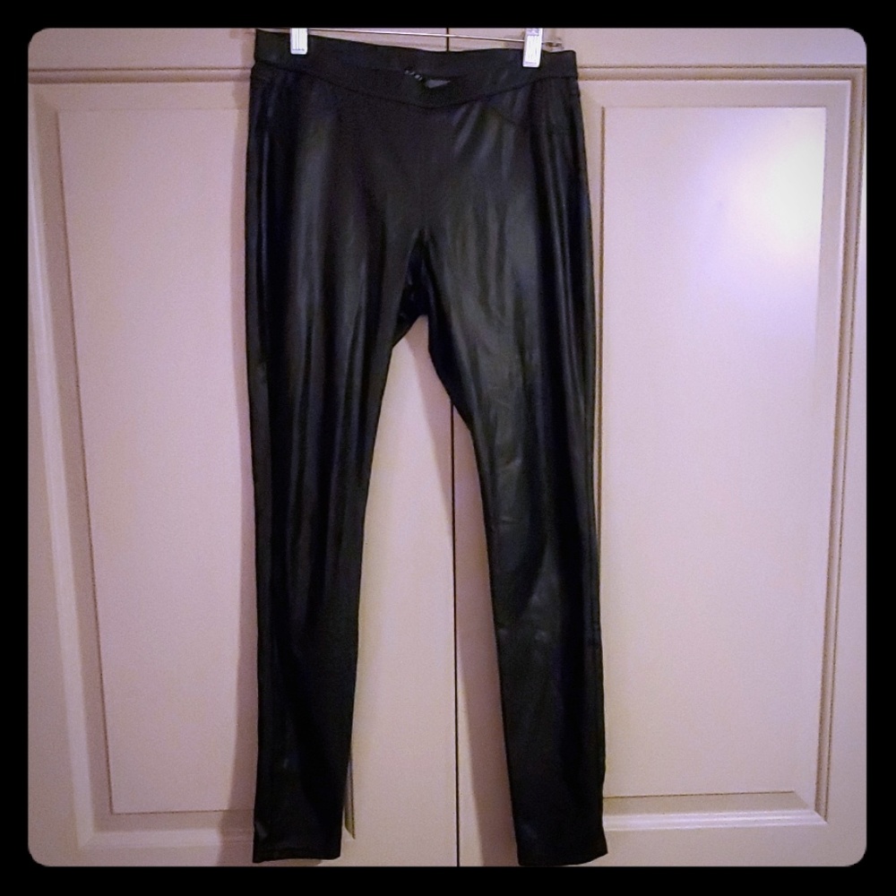 Faux leather leggings